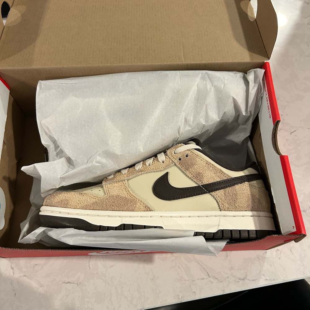 Nike Dunk Low Retro 6.5 Men/ 8 Womens